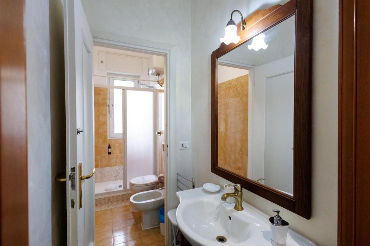 Casa Vittoria Di San Martino Affittacamere Genua Zewnętrze zdjęcie