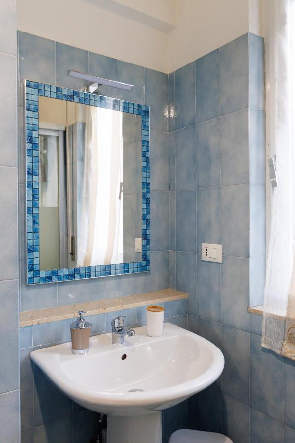 Casa Vittoria Di San Martino Affittacamere Genua Zewnętrze zdjęcie